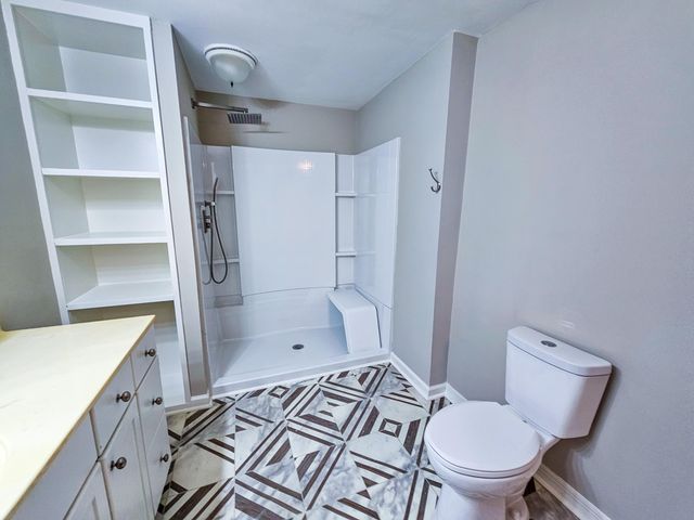 127 Meadowlake Drive, Walterboro, SC 29488