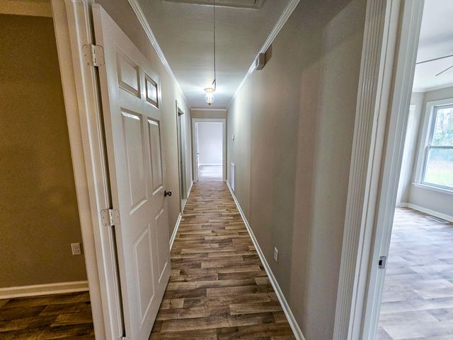 127 Meadowlake Drive, Walterboro, SC 29488