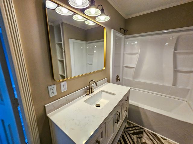 127 Meadowlake Drive, Walterboro, SC 29488