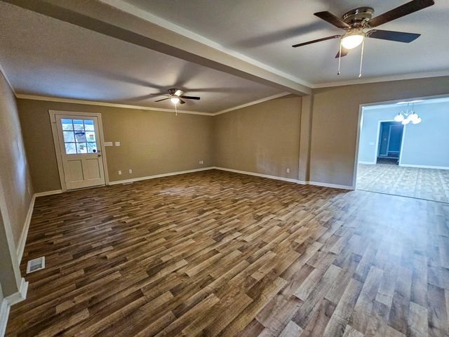 127 Meadowlake Drive, Walterboro, SC 29488