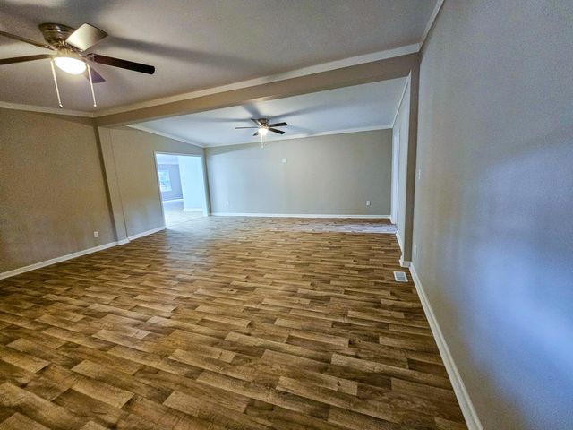 127 Meadowlake Drive, Walterboro, SC 29488