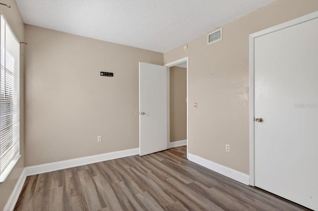 14319 HANGING MOSS CIRCLE 102, Tampa, FL 33613