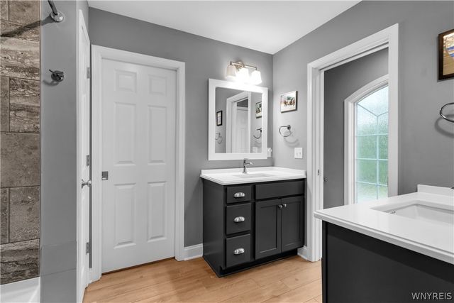 50 Autumn Creek Court, Amherst, NY 14051