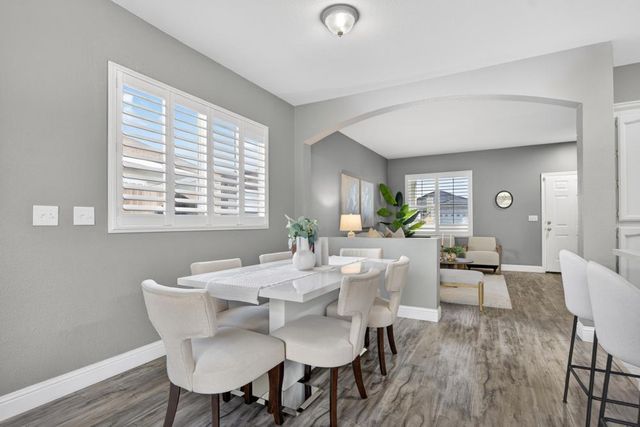 7915 NEYLAND Way, Sacramento, CA 95829