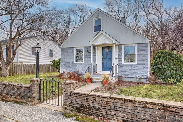 3 Annette Avenue, Pawtucket, RI 02861