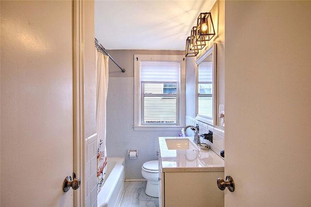 3 Annette Avenue, Pawtucket, RI 02861