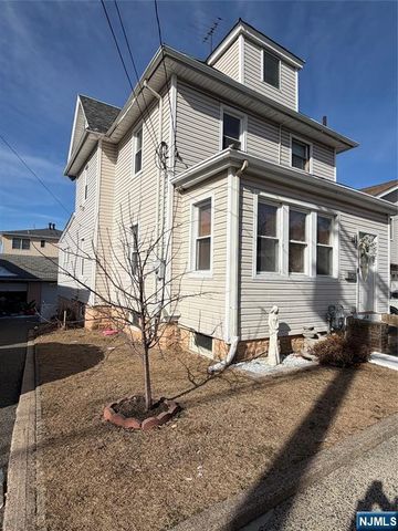 408 Union Street, Carlstadt, NJ 07072