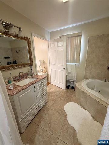 408 Union Street, Carlstadt, NJ 07072