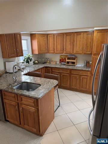 408 Union Street, Carlstadt, NJ 07072