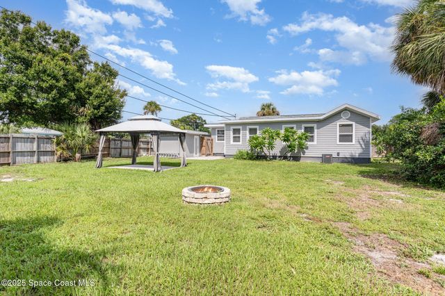 2566 Spence Drive NE, Palm Bay, FL 32905