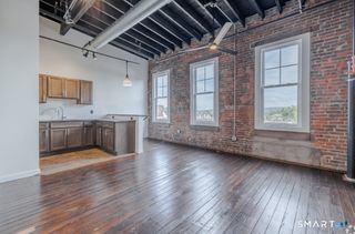 424 Main Street J, Middletown, CT 06457