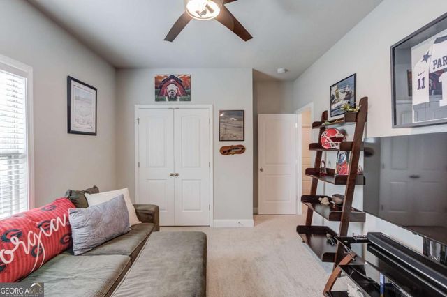 102 Morris Creek Drive, Hoschton, GA 30548