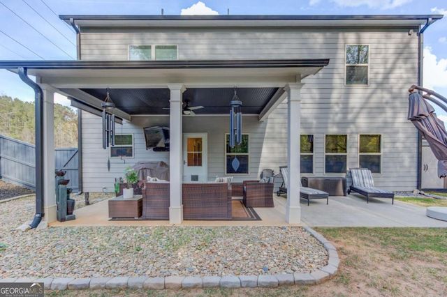 102 Morris Creek Drive, Hoschton, GA 30548