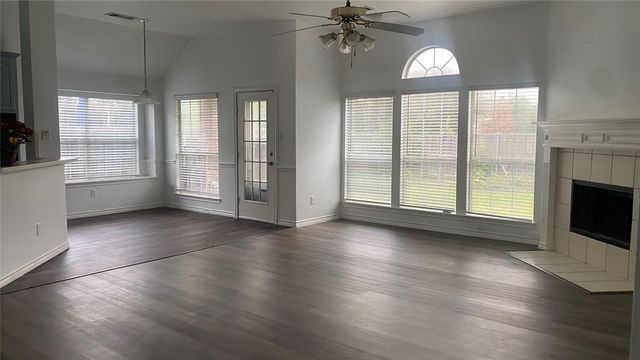 825 Redbud Drive, Allen, TX 75002