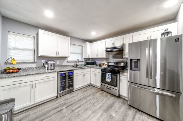 726 Royal Crest, Mesquite, TX 75149