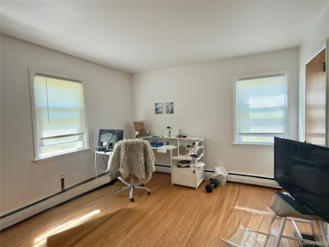8 King Road, Rhinebeck, NY 12572
