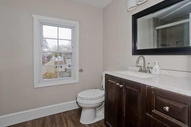 174 Abbott St, Springfield, MA 01118