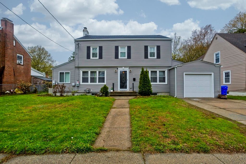 174 Abbott St, Springfield, MA 01118