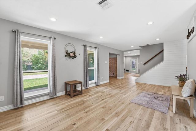 311 Shadow Creek Drive, El Lago, TX 77586