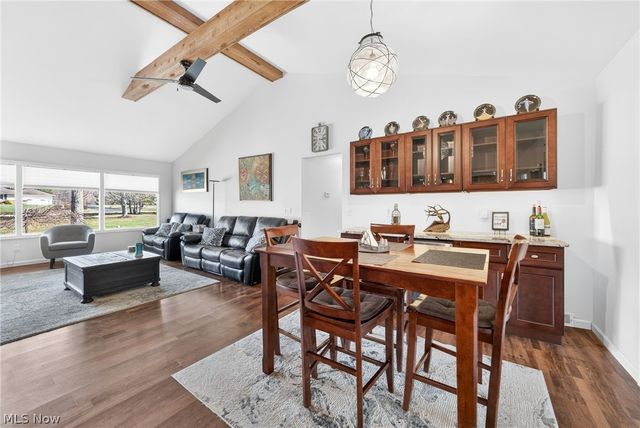 13814 Fox Hills Drive, Novelty, OH 44072