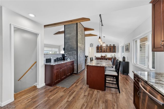 13814 Fox Hills Drive, Novelty, OH 44072