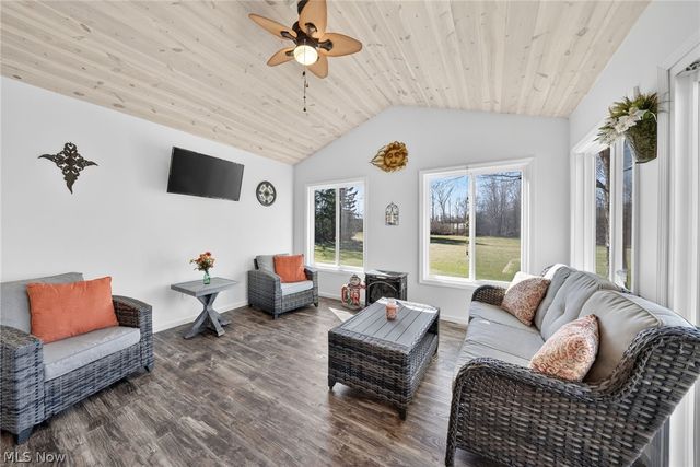 13814 Fox Hills Drive, Novelty, OH 44072