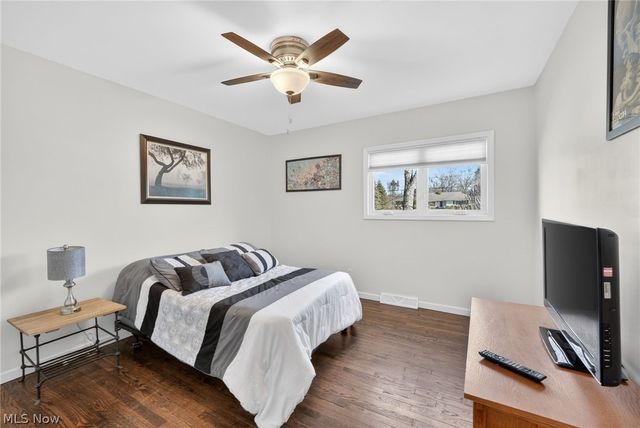 13814 Fox Hills Drive, Novelty, OH 44072