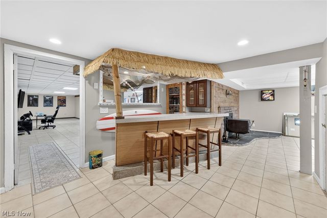 13814 Fox Hills Drive, Novelty, OH 44072