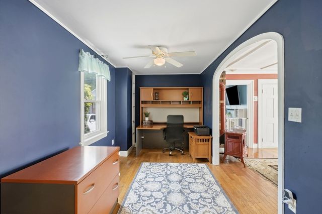 29 Fisher St, North Attleboro, MA 02760