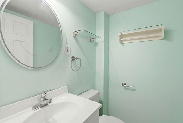29 Fisher St, North Attleboro, MA 02760