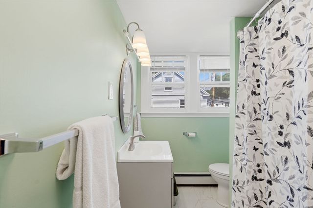 29 Fisher St, North Attleboro, MA 02760
