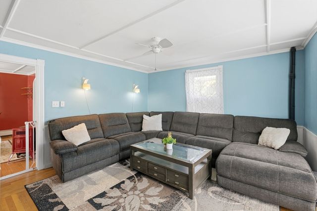 29 Fisher St, North Attleboro, MA 02760