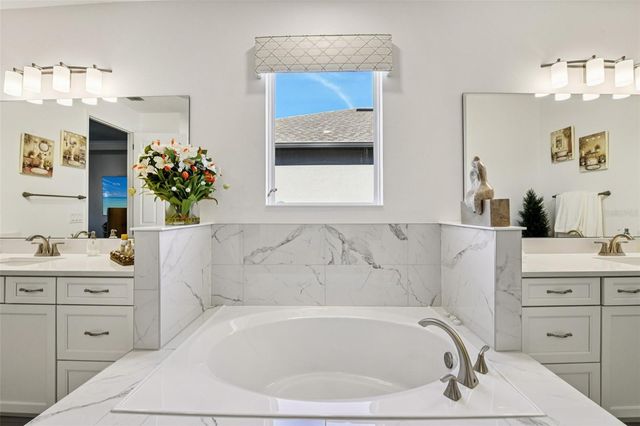 2616 CEDAR SHAKE COURT, Oviedo, FL 32765