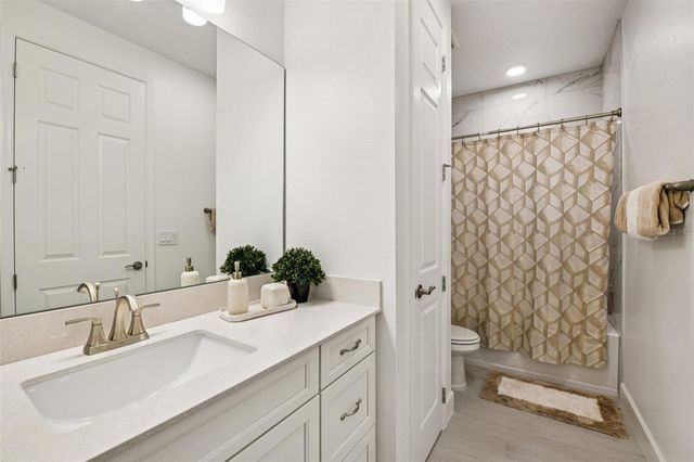 2616 CEDAR SHAKE COURT, Oviedo, FL 32765