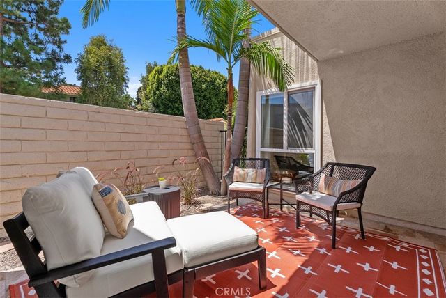 955 Calle Aragon H, Laguna Woods, CA 92637