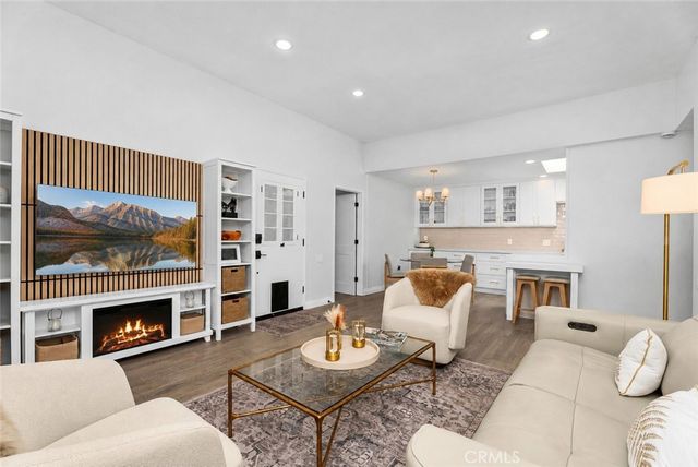 955 Calle Aragon H, Laguna Woods, CA 92637