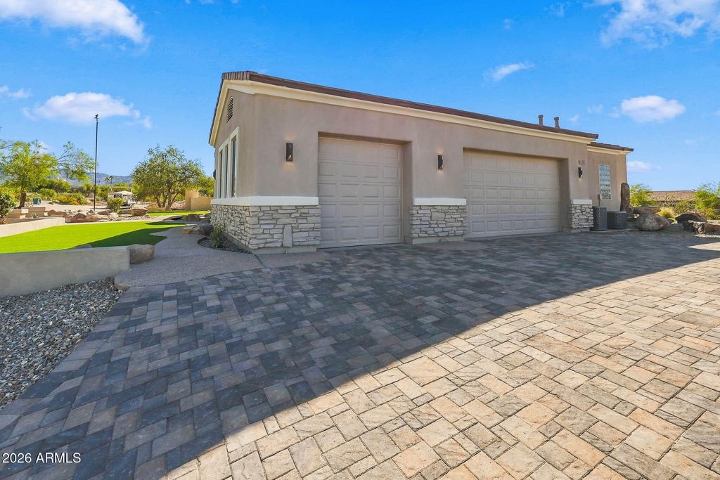 7829 E PLYMOUTH Drive, Mesa, AZ 85207 — photo 4