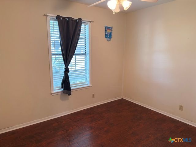 121 Byron Lane, Victoria, TX 77901