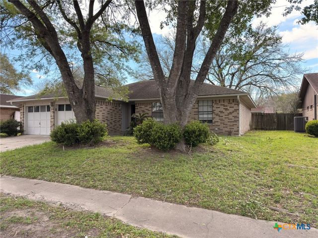 121 Byron Lane, Victoria, TX 77901