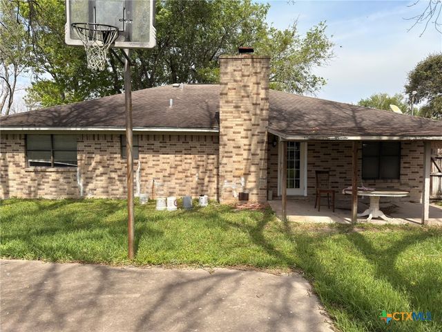 121 Byron Lane, Victoria, TX 77901