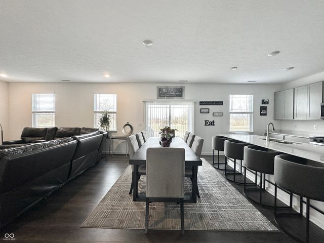 2698 Nampa Drive, Whitestown, IN 46075