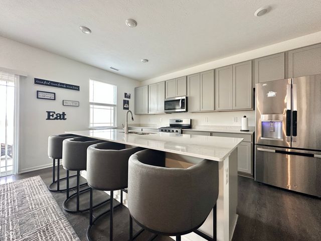 2698 Nampa Drive, Whitestown, IN 46075