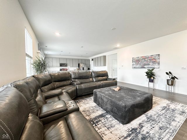 2698 Nampa Drive, Whitestown, IN 46075