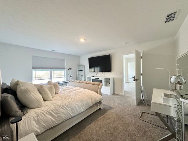 2698 Nampa Drive, Whitestown, IN 46075