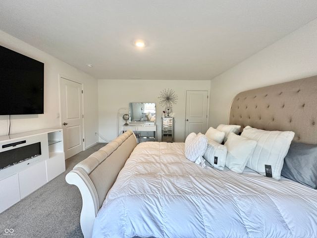 2698 Nampa Drive, Whitestown, IN 46075