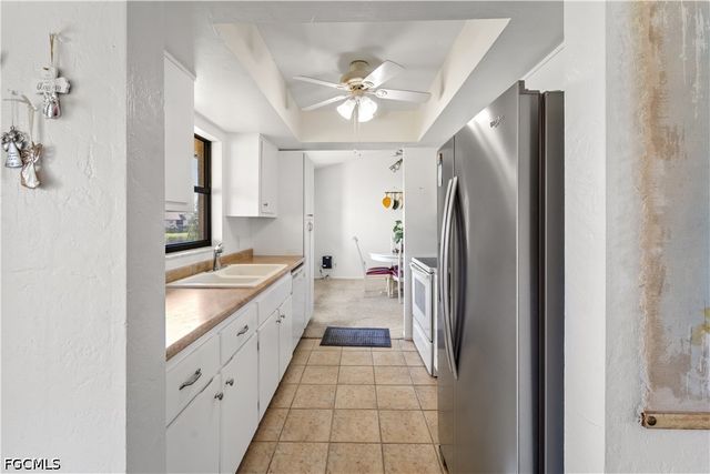 8565 Charter Club CIR 6, Fort Myers, FL 33919