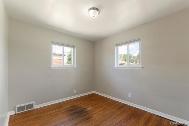 6869 Buhr Street, Hamtramck, MI 48212
