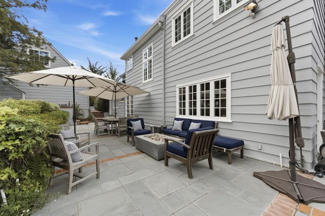 2835 Hillside Drive, Burlingame, CA 94010