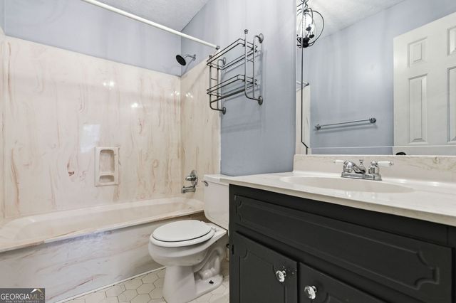 180 Forest Lane NW, Marietta, GA 30064