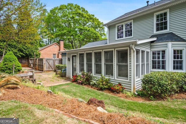 180 Forest Lane NW, Marietta, GA 30064